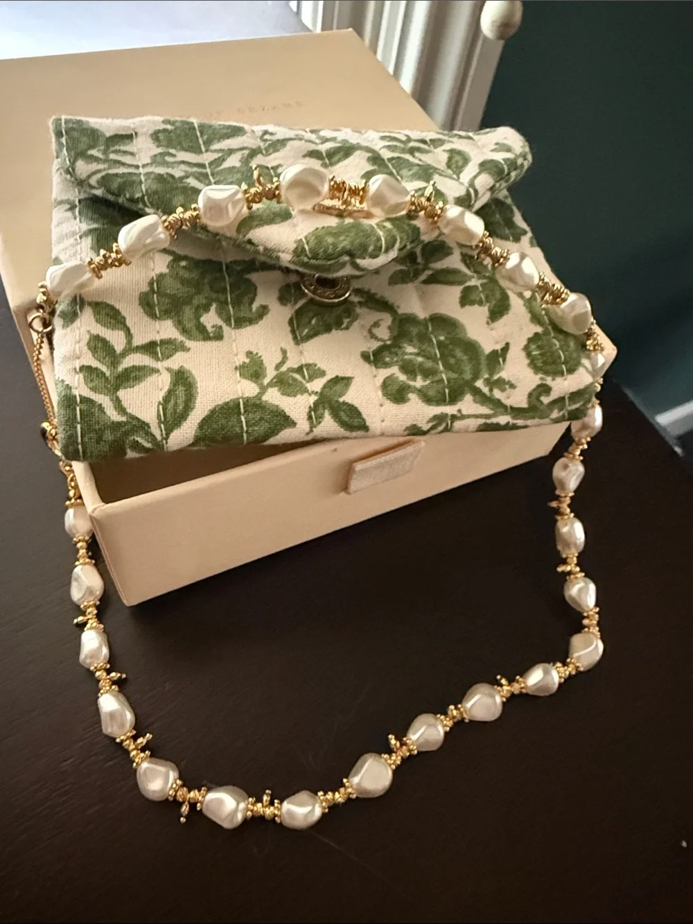 NWOT sezane Pearl Bead Necklace in Cream and Gold
